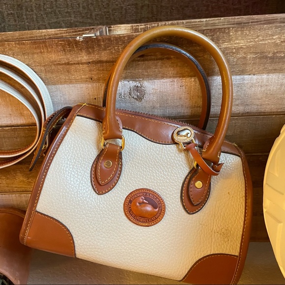 Dooney & Bourke Bags Vintage Fake Dooney And Bourke Purse Poshmark